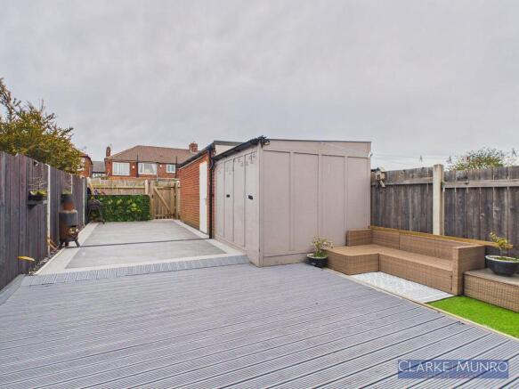 3 bed Semi-Detached for sale Image 12
