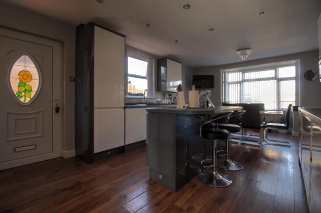 Kitchen 2