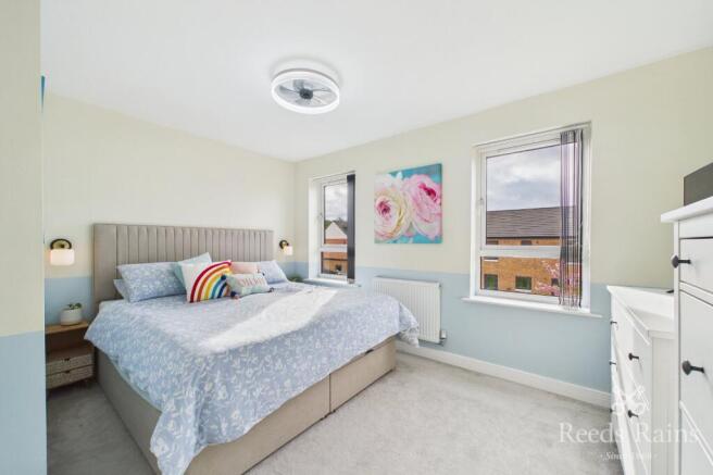 2 bed Semi-Detached for sale Image 10