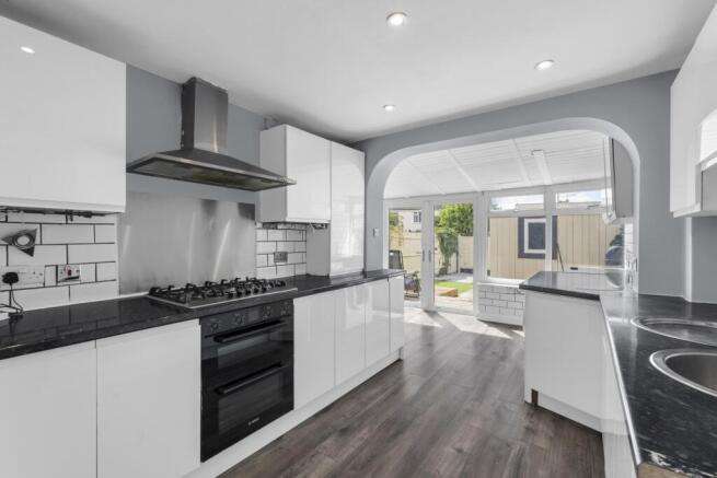 Elmbridge, Churchgate Street, Old Harlow, Essex, CM17 photo 4