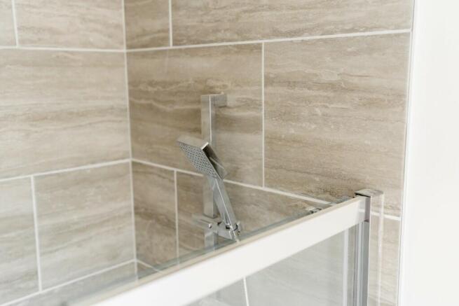 Ensuite shower