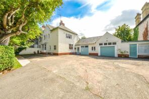 61b, Conway Road, Colwyn Bay LL29 7LG