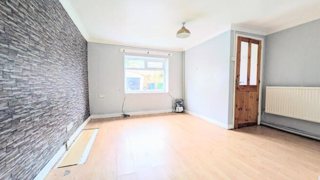 PXL_20260211_102748642.MP~2