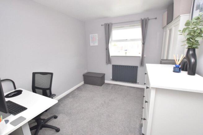 2 bed Apartment for sale Image 6