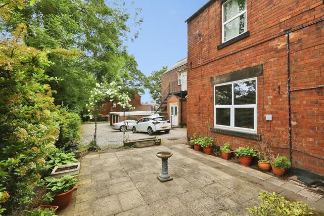 1 bed Ground Flat for sale Image 4