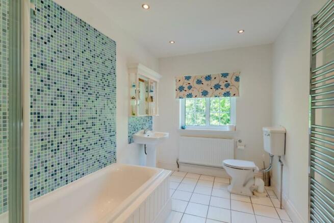 bathrooms 1.jpg