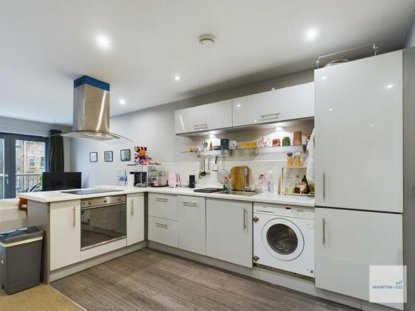 CAM03394G0-PR0060...