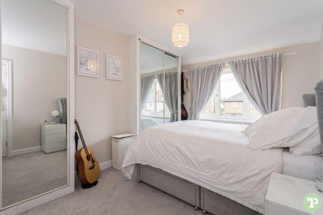 Double Bedroom...