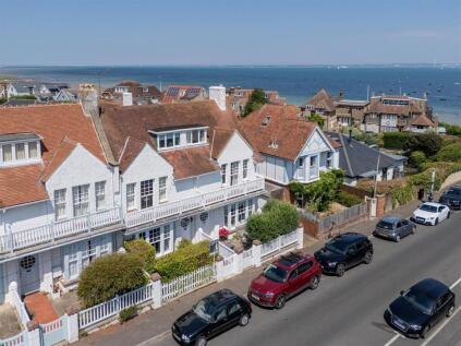 Seafield Road, Seaview, PO34 5HD