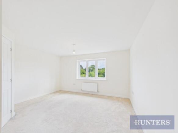 4 bed Detached for sale Image 12