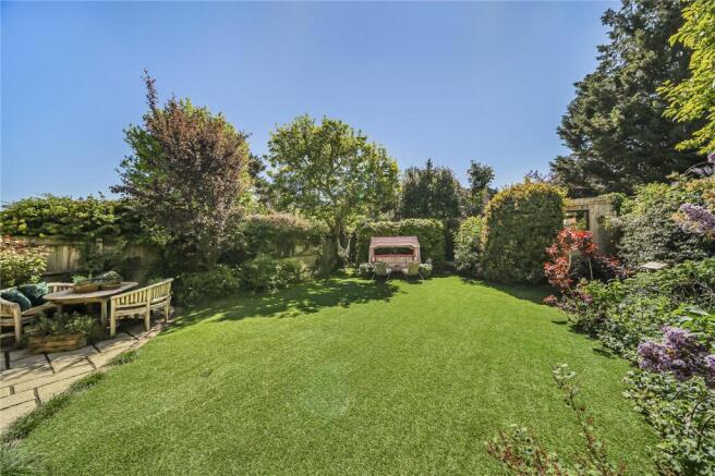 Sandy Lane, Richmond, TW10 photo 4