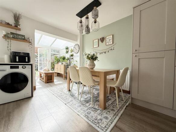 Dining Kitchen