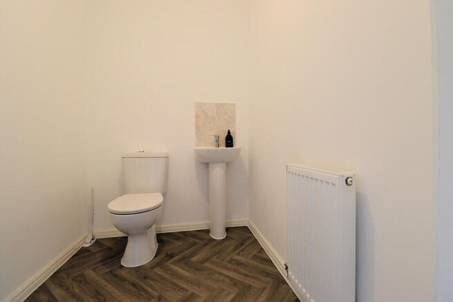2 bed Semi-Detached for sale Image 6