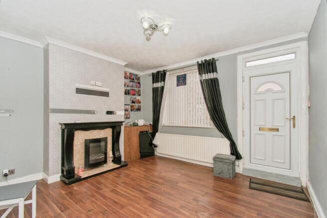 3 bed Terraced for sale Image 5