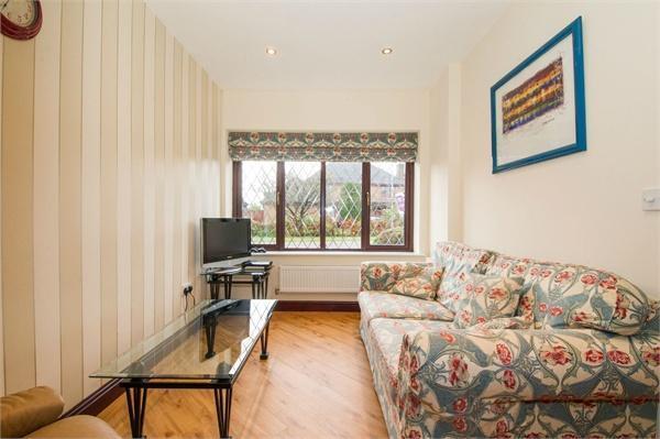 Study / Bedroom 6