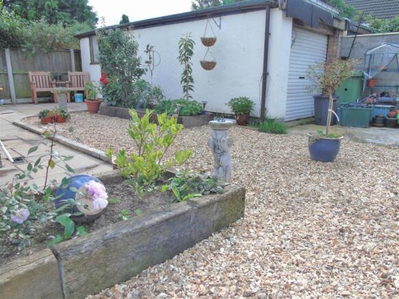 Garden4.JPG