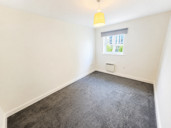 2 bed Flat to rent Image 7
