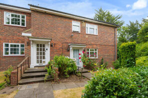 11, Little Orchard Close, Pinner HA5 3DR