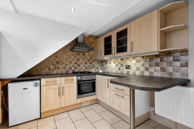 2 bed Apartment for sale Image 5