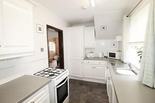 3 bed Semi-Detached for sale Image 11