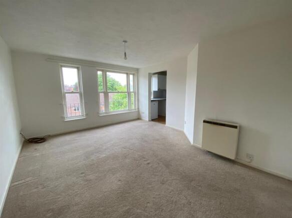Living Room.jpg