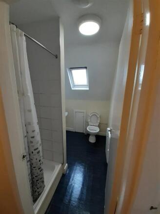 1 bed Apartment to rent Image 6