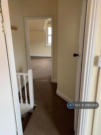 1 bed Flat to rent Image 8