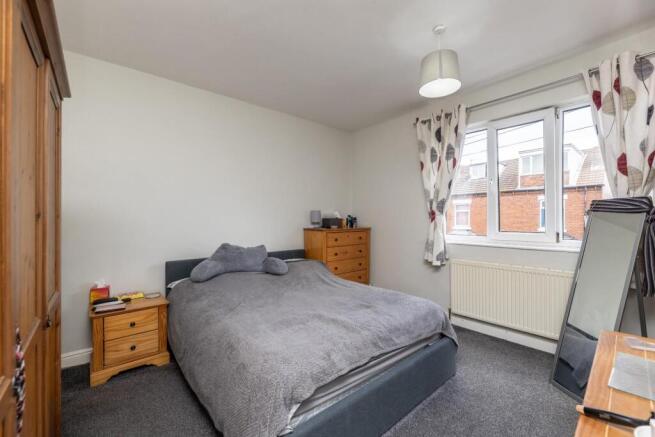 3 bed Terraced for sale Image 10