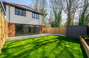 56, Lordswood Road, Southampton SO16 6LP