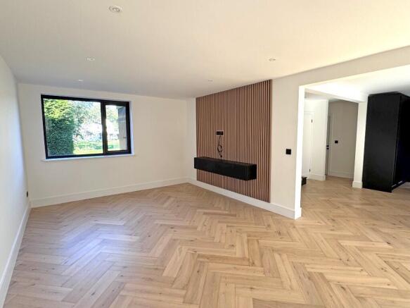 South Woodlands, BN1 photo 4