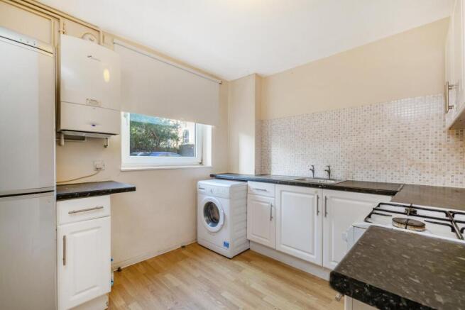 Westwood Hill, SE26 6NY-4.jpg