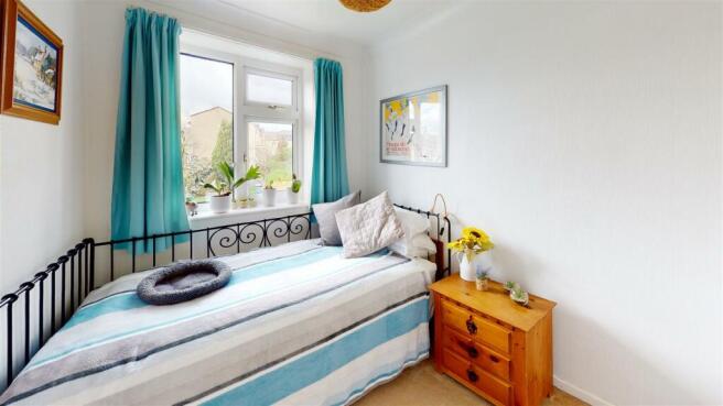130-Moorview-Way-Bedroom(4).jpg