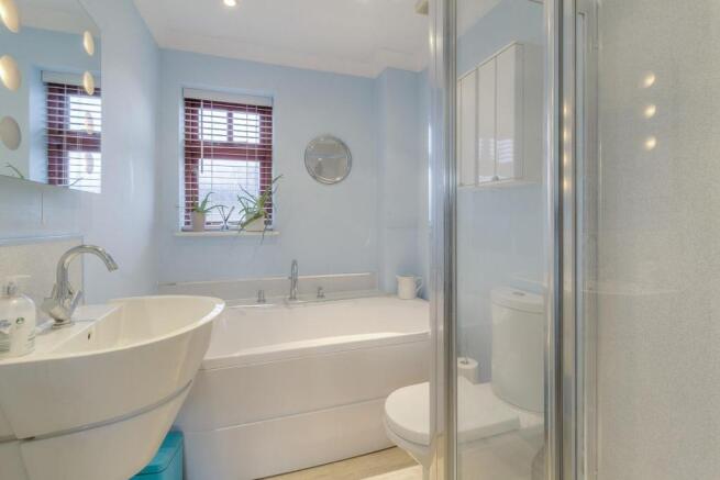 En-suite.jpg