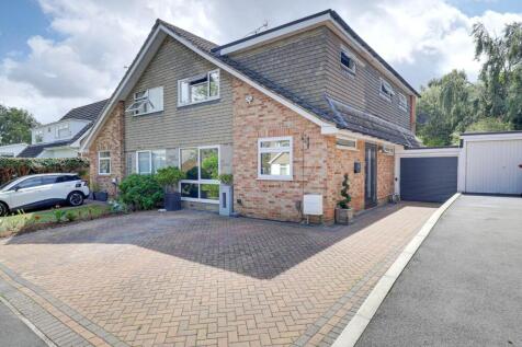 Silverthorne Drive, Caversham Heights