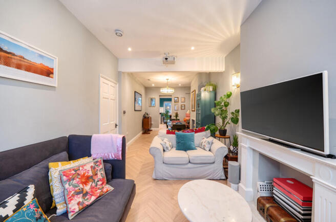 1394380-7-6944074...