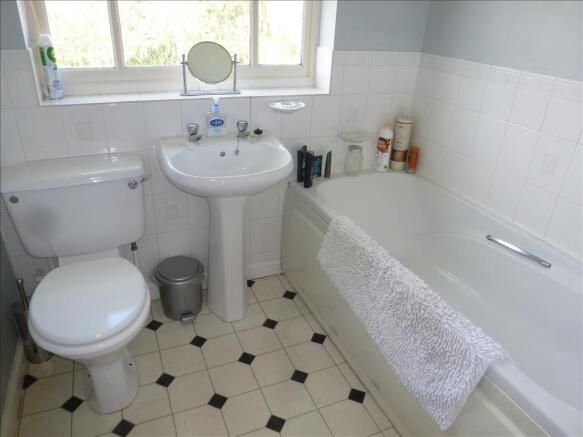 Photo 9
