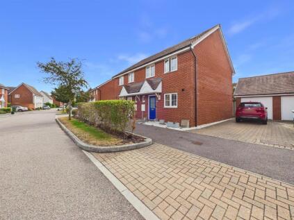 Carriage Road, Kingsbrook, Aylesbury