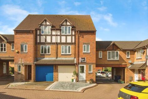 Wilton Place, Leyland, Lancashire, PR25