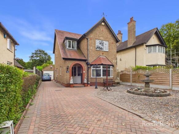 3 bed Detached for sale Image 11