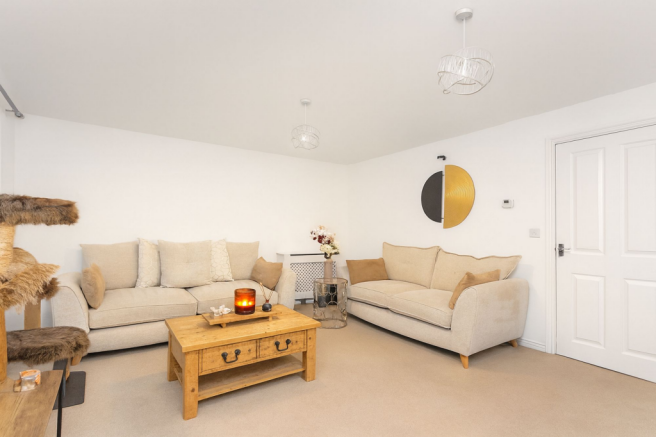 Maplewood Drive, Middlesbrough, TS6 photo 4