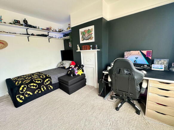 Photo 16