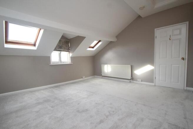 2 bed Flat to rent Image 6