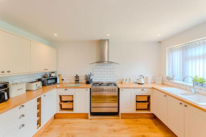 Kitchen / Dining Room / Family Room