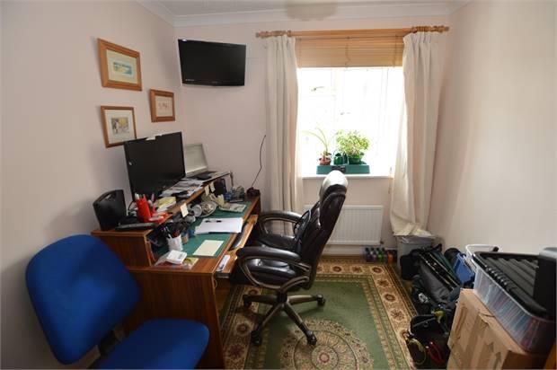 BEDROOM 3 (CURRENTLY USED AS STUDY)