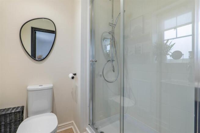 Master Ensuite