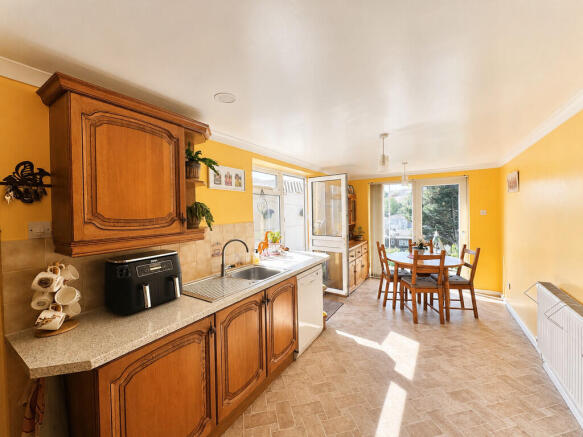 Kitchen/Dining ro...