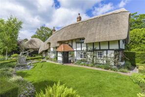 Blissetts, Main Street, West Hagbourne, Didcot OX11 0ND