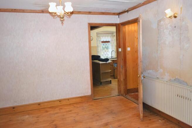 1 East Lodge Cottage, Green Lane, Heythrop, Chipping Norton, OX7 5TU