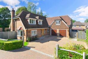 1 Pearwood House, Simmons Place, Ifold, Billingshurst RH14 0BG