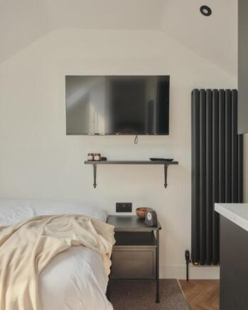 1 bed House Share to rent Image 7